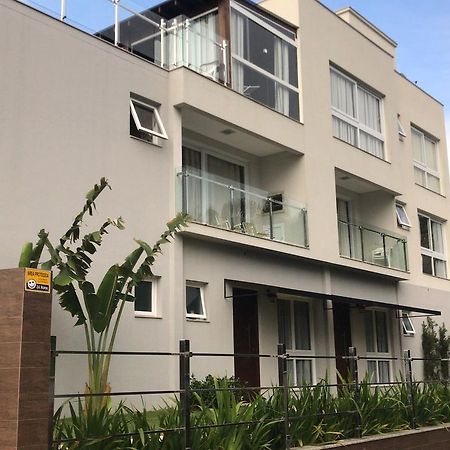 Morada Do Estaleiro Hotell Balneário Camboriú Exteriör bild