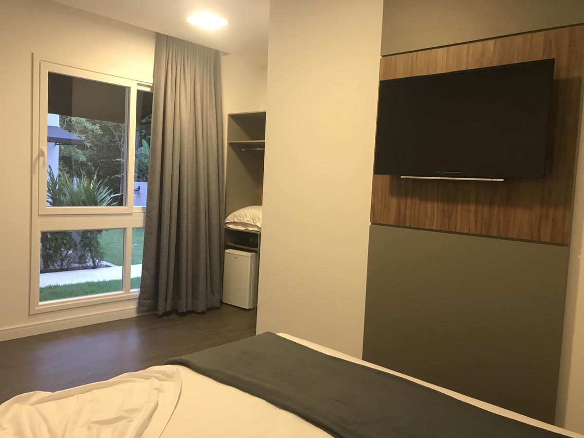 Morada Do Estaleiro Hotell Balneário Camboriú Exteriör bild
