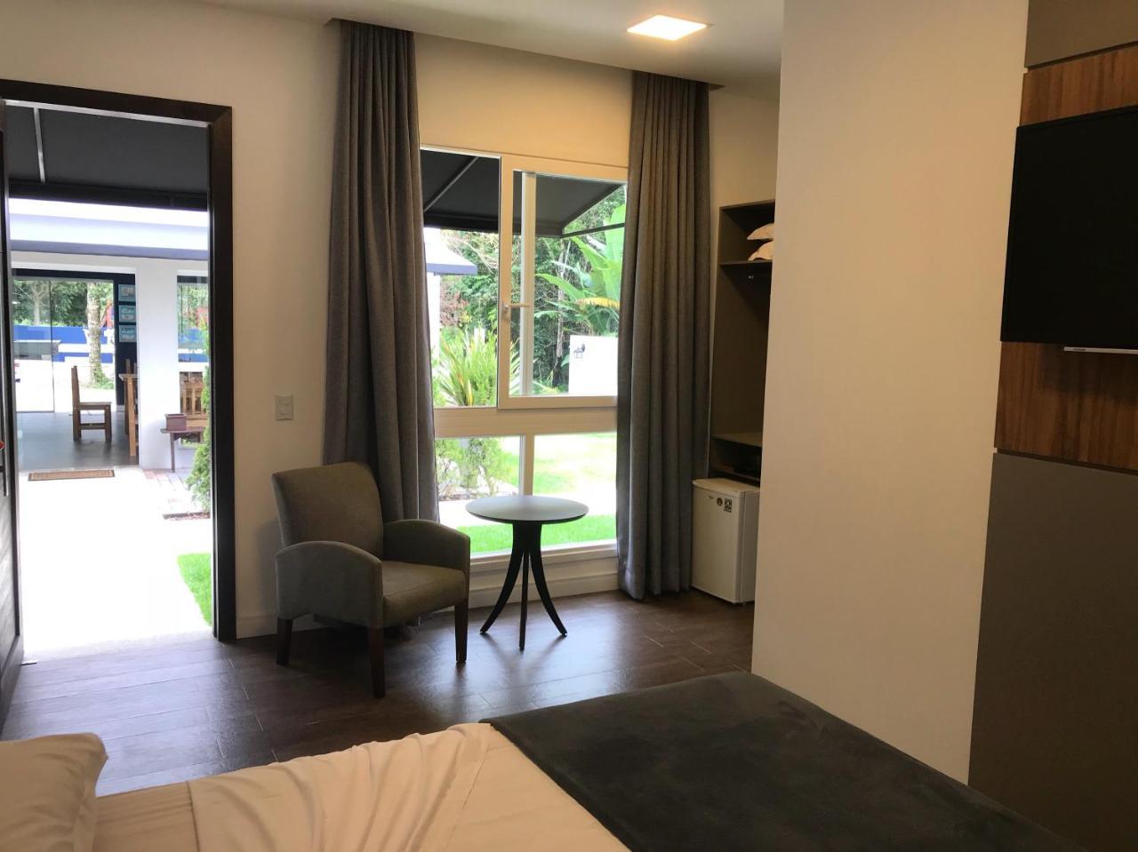Morada Do Estaleiro Hotell Balneário Camboriú Exteriör bild